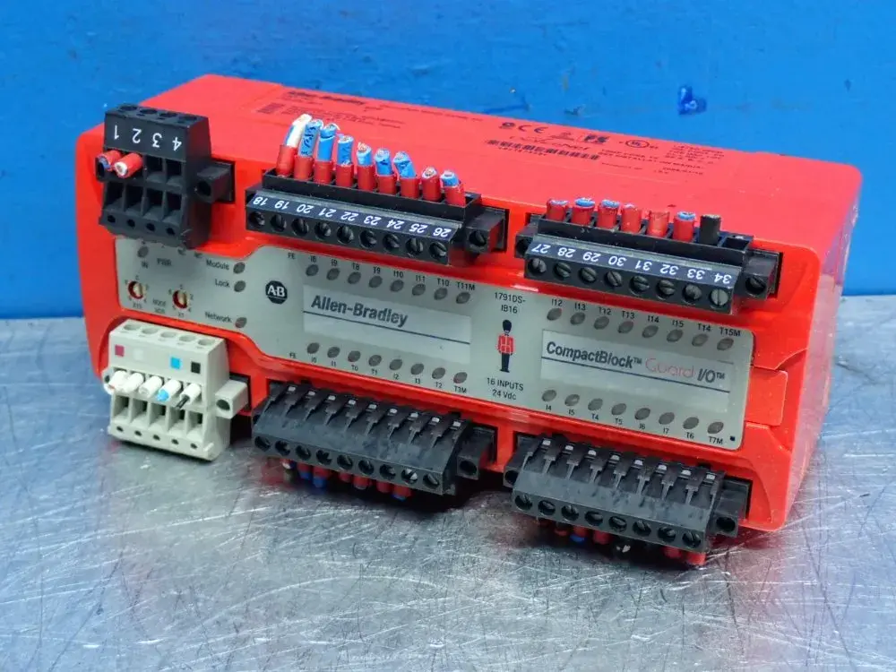 Used ALLEN BRADLEY 1791DSIB16 Input / Output Modules | HGR 24 #733365