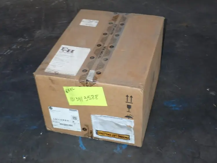 New | in-Stock ALLEN BRADLEY 2094BM03 M Servo Controller Parts Ohio US | HGR 24 #1181030
