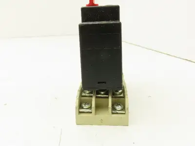 Brodersen UNIC XMW Time Delay Relay 240VAC 5A Base