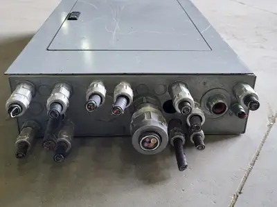 USED EATON CUTLER-HAMMER POW-R-LINE 1A