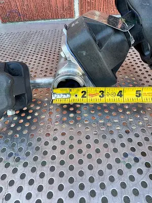 USED 2- ITT PURE FLO RA25MAX DIAPHRAGM VALVE  W/ 1 1/2" TO 3/4" SANITARY FITTING