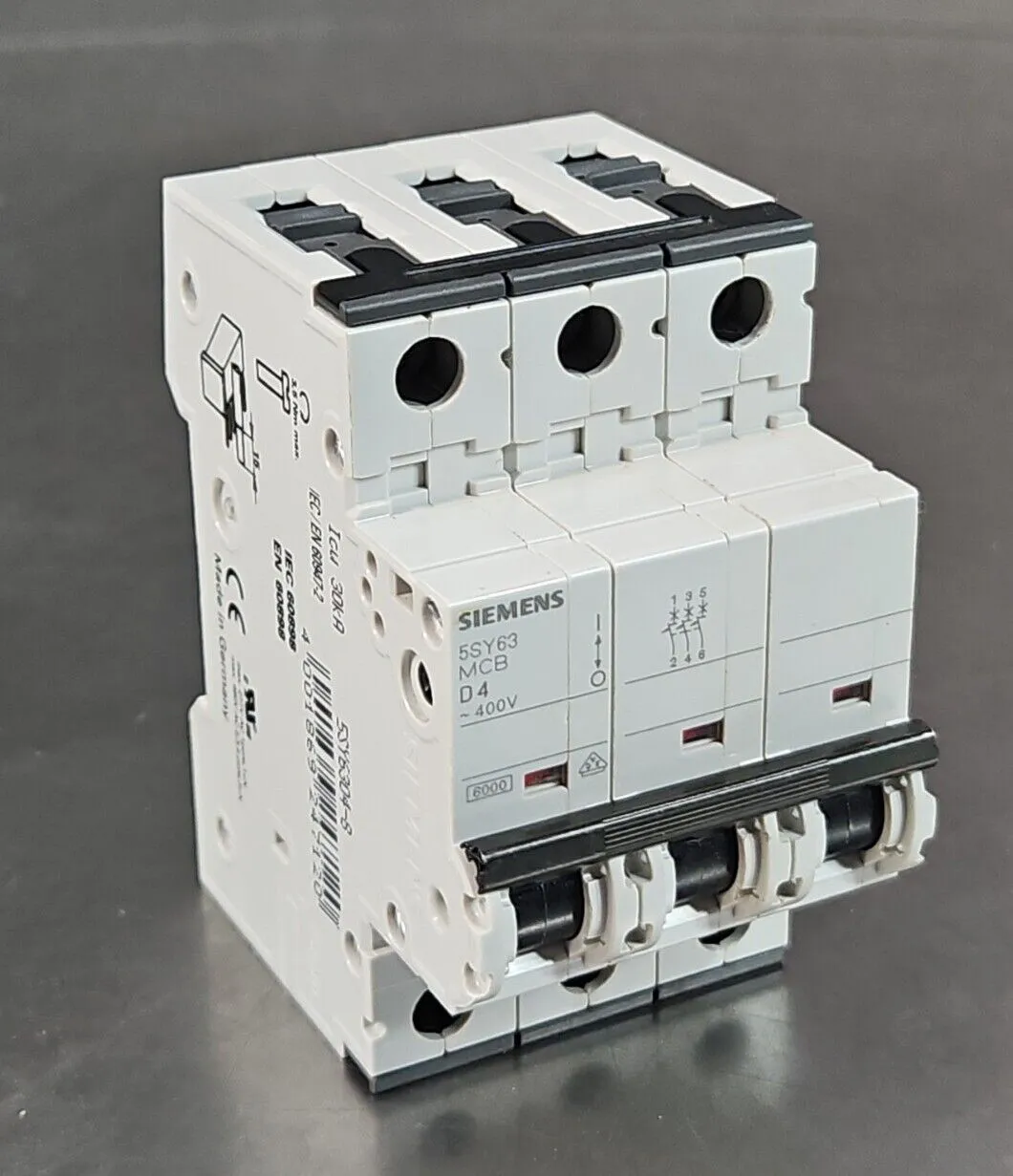 Siemens 5SY63 MCB D4 Circuit Breaker. 4C-17