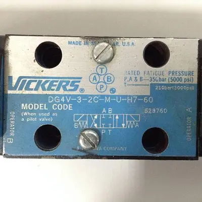 USED VICKERS DG4V32CMUH760