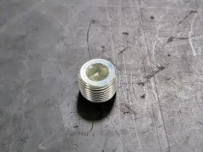 1/2" Socket Head Plug M-08 NPT (Bag of 5)