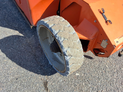 USED 2013 JLG E400AJPN