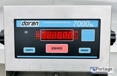 USED HEINZEN MANUFACTURING INTERNATIONAL 2720 MANUAL PACKING TABLE W/ DUAL SCALES