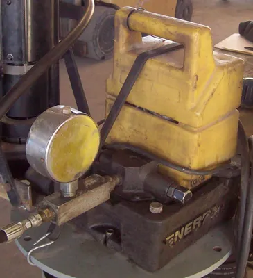 Enerpac Model PUJ1200B Hydraulic Unit; S/N 04889C