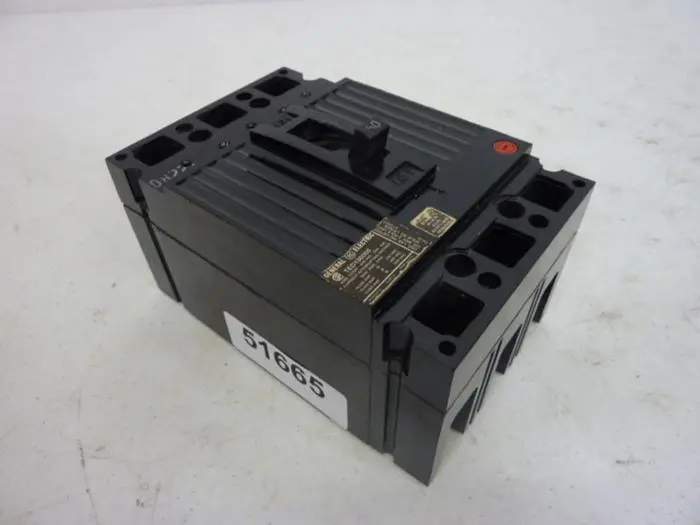 Used GE TED136050 Circuit Breakers Michigan US | Ideal Machinery #594289