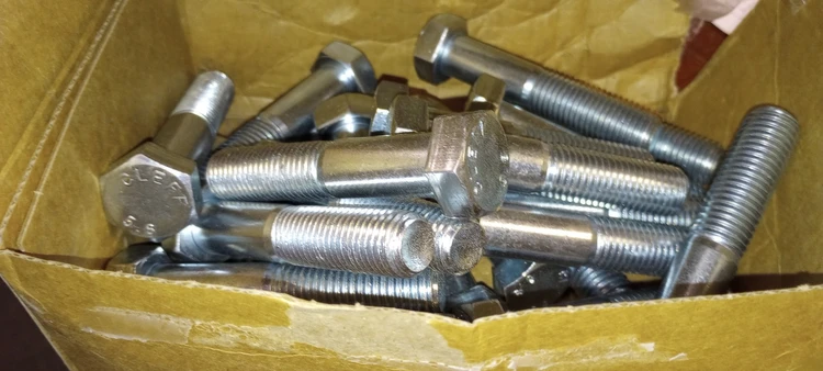 New | in-Stock CLEFF 311608007 CLEFF LOT OF 25 DIN 931 ISO 4014 5.6 Nuts & Screws Arizona US | ASSET CONVERSION SPECIALISTS, INC. #865465