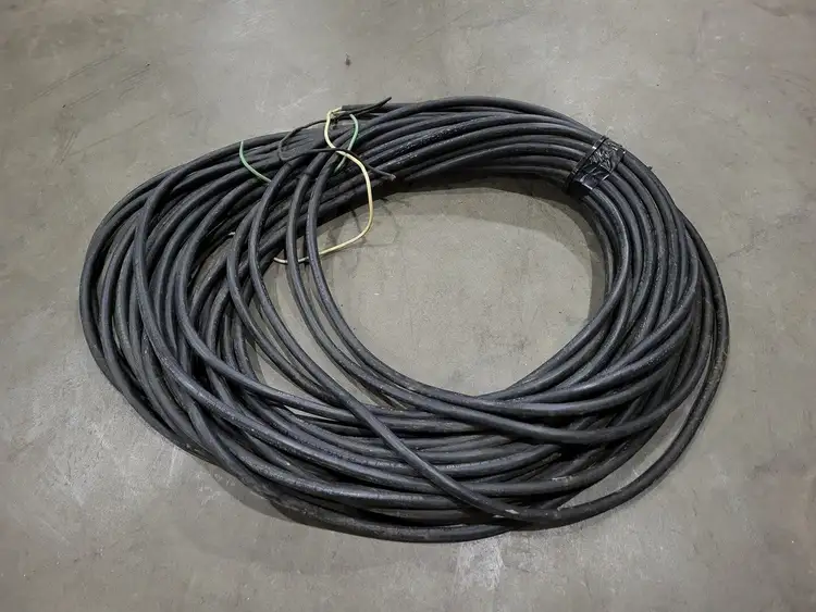 Used SOUTHWIRE _UNKNOWN_ Cable & Wire British Columbia CA | Lenmark #250574