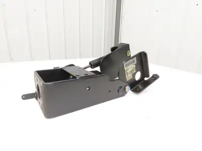 Hyster 8808585 Forklift Steering Column Tilt Bracket Assembly Removed From E80XN