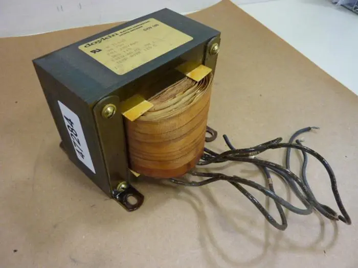 Used DAYKIN DKN 180 750 VA Transformers Michigan US | Ideal Machinery #574534