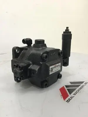 USED NACHI VDC-11B-1A3-1A3-U-20
