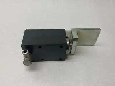 USED BOSCH REXROTH PNEUMATIC DAMPER UNIT, DA 2/100-B