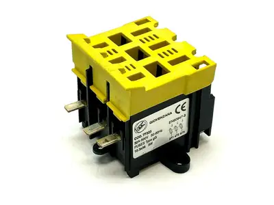 TF323 | Giovenzana  Fuse Holder 32A 500V - Used