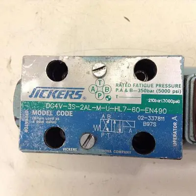 USED VICKERS DG4V-3S-2AL-M-U-HL7-60-EN490