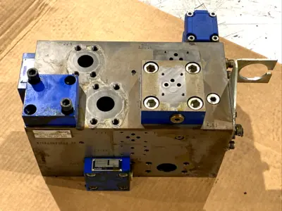 4WEH10E45/6EG24N9ETK4, 143606-2 | Bosch Rexroth 143606-2 Valve PK-30-M1H-H945-01, 4WEH10E45/6EG24N9ETK4 R900928594 - Used