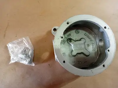 NEW CROUSE-HINDS GRFX129