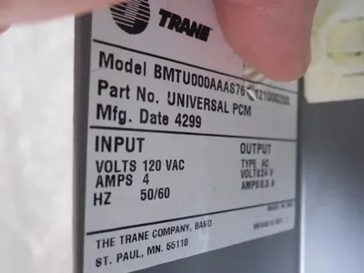 Trane BMTU000AAAS7611121000200 Universal PCM Programmable Control Module Used