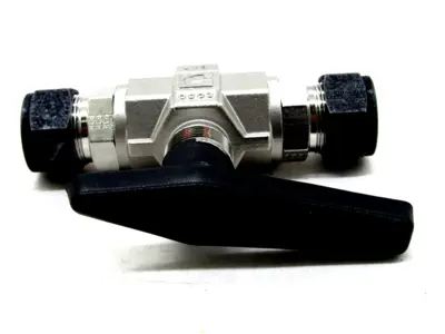 NEW PARKER 12Z-B8LJ-SSP STAINLESS VALVE 12ZB8LJSSP