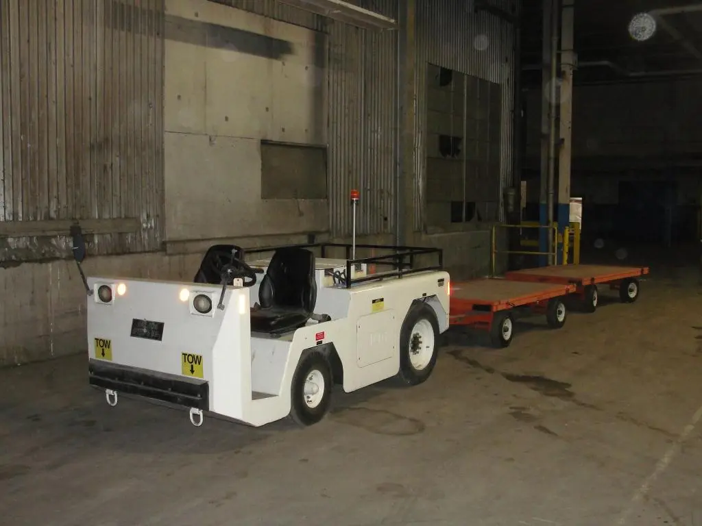 USED TUG MX4 400