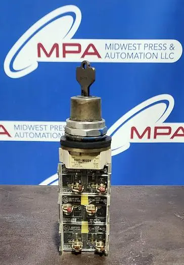 Used ALLEN-BRADLEY 800T-NX224 Relays & Switches | Midwest Press and Automation #618254