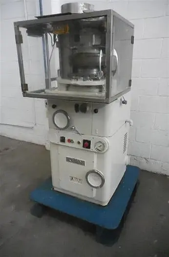 Used KILIAN _UNKNOWN_ Tablet Presses MX | UNION STANDARD EQUIPMENT CO. #134381