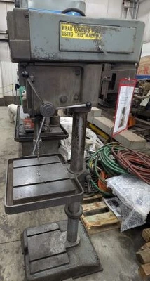 USED CLAUSING 2224