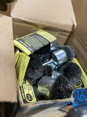 New | in-Stock ADVANCE BRUSH _UNKNOWN_ Mandrel Mounted Brushes South Carolina US | General Equipment and Supply #1491428