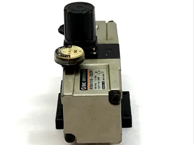 USED SMC BOOSTER REGULATOR 1/4" NPT