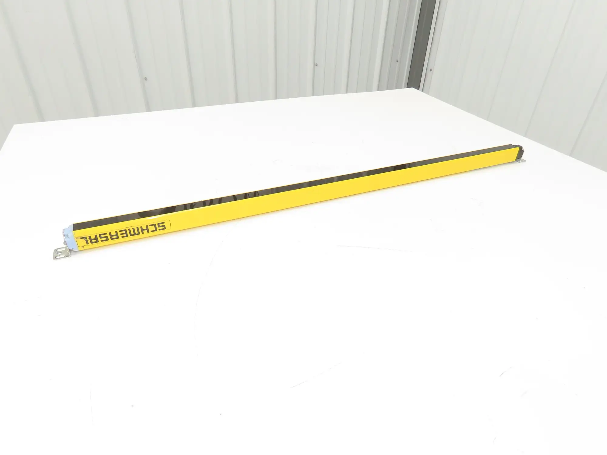 Schmersal SLC440COM-ER-0890-14 Safety Light Curtain Receiver