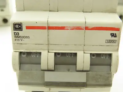 Cutler Hammer WMS3D03 3-Pole 3A Circuit Breaker Lot of 11