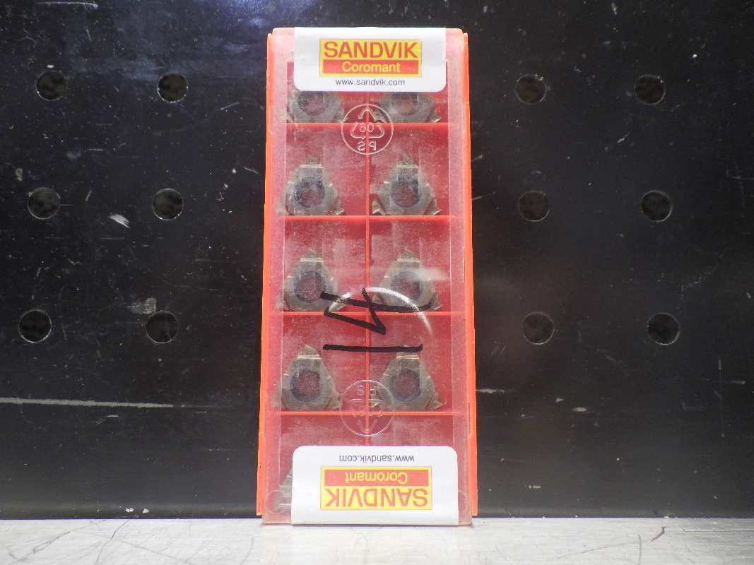SANDVIK Carbide Inserts QTY10 266RL-16UN01A140M 1125 (LOC570)