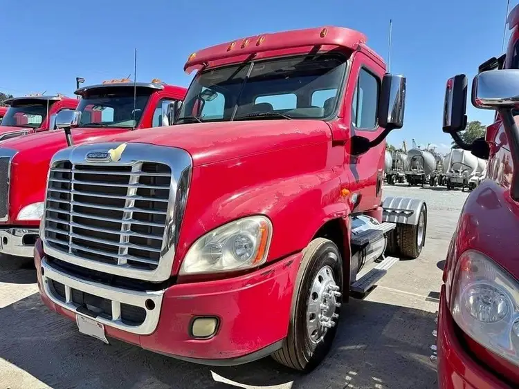 Used 2013 FREIGHTLINER CASCADIA 125 Conventional trucks California US | Ben Kaplan Equipment #1419771