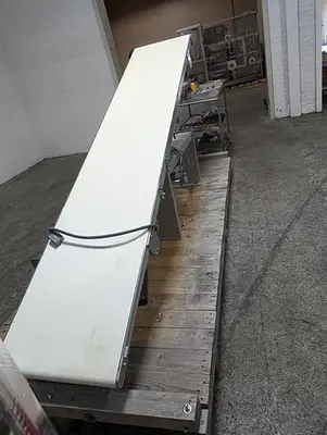 Klockner model LA-500 vertical strip packager