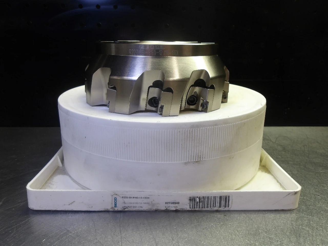 SECO 160mm Indexable Facemill 40mm Arbor R220.69-8160-12-10CN (LOC3265)