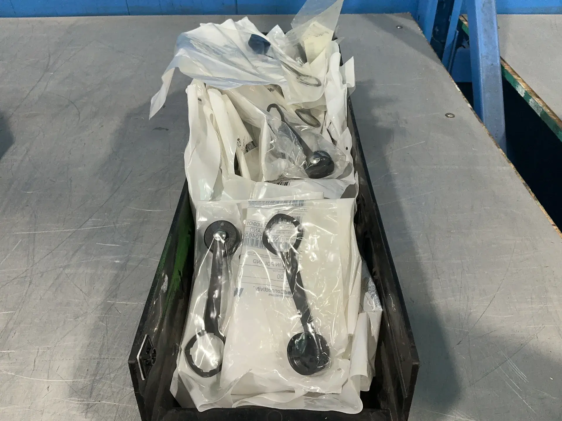 Used 2021 BRAD CONNECTIVITY 1300580035 Connector Accessories Ohio US | HGR 24 #1478170