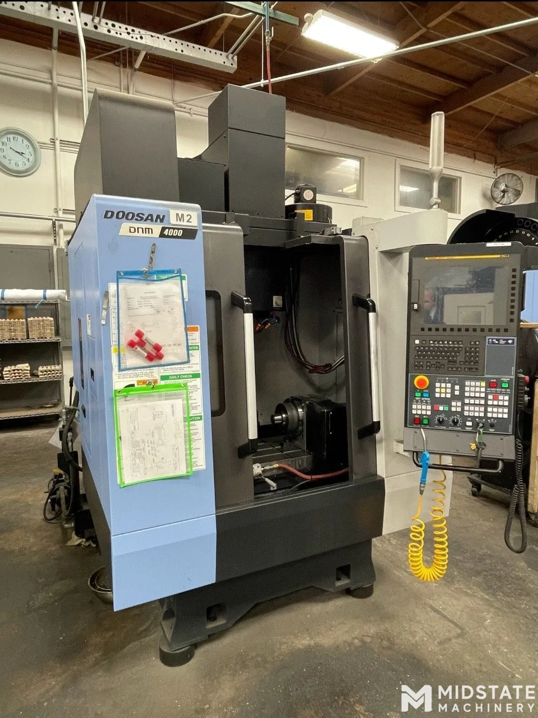 Doosan DNM-4000 CNC Vertical Machining Center