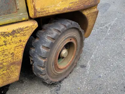 USED KOMATSU FG30HT-14