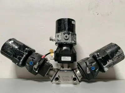 USED 3 ITT PURE-FLO SHEROTEC STAINLESS STEEL VALVES W/ POSITION MONITOR 3/4" SANITARY