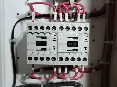 Used EATON SVX010A1-5A4N1 Switchgears British Columbia CA | Lenmark #240168