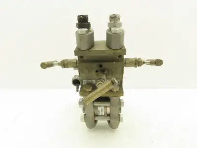 Moore 340D2BH12B5NN13 XTC Electronic Pressure Transmitter Controller 42VDC