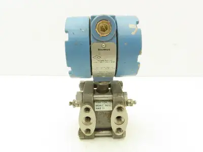 Rosemount 1151DP3J22D1L4 Differential Pressure Transmitter 45VDC WP 0-2000 PSI