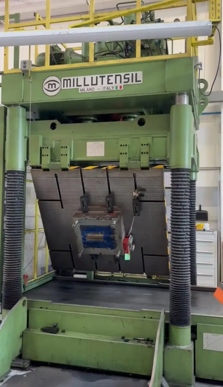 USED 1997 MILLUTENSIL MIL 143