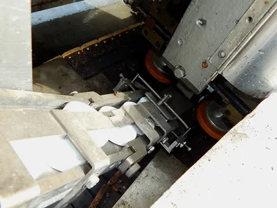 USED RESINA U 30 CAPPER U 30 894