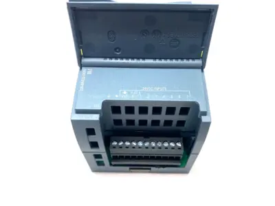 USED SIEMENS SIMATIC S7-1200 DIGITAL INPUT MODULE SM 1226