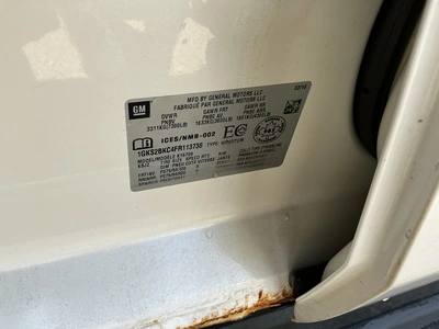 USED 2015 GMC YUKON