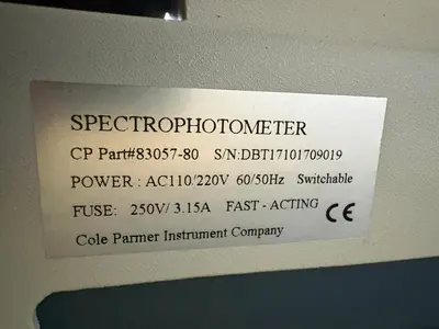 Used _UNKNOWN_ _UNKNOWN_ Spectrophotometer (UV-Vis, Fluor) Ohio US | Myron Bowling Auctioneers Inc #1504607