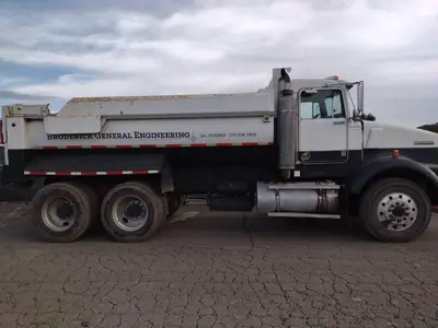 USED 1995 KENWORTH T800