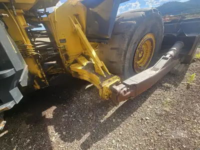 Used 2006 KOMATSU WD600 Bulldozers Wyoming US | ABN Services #1339316
